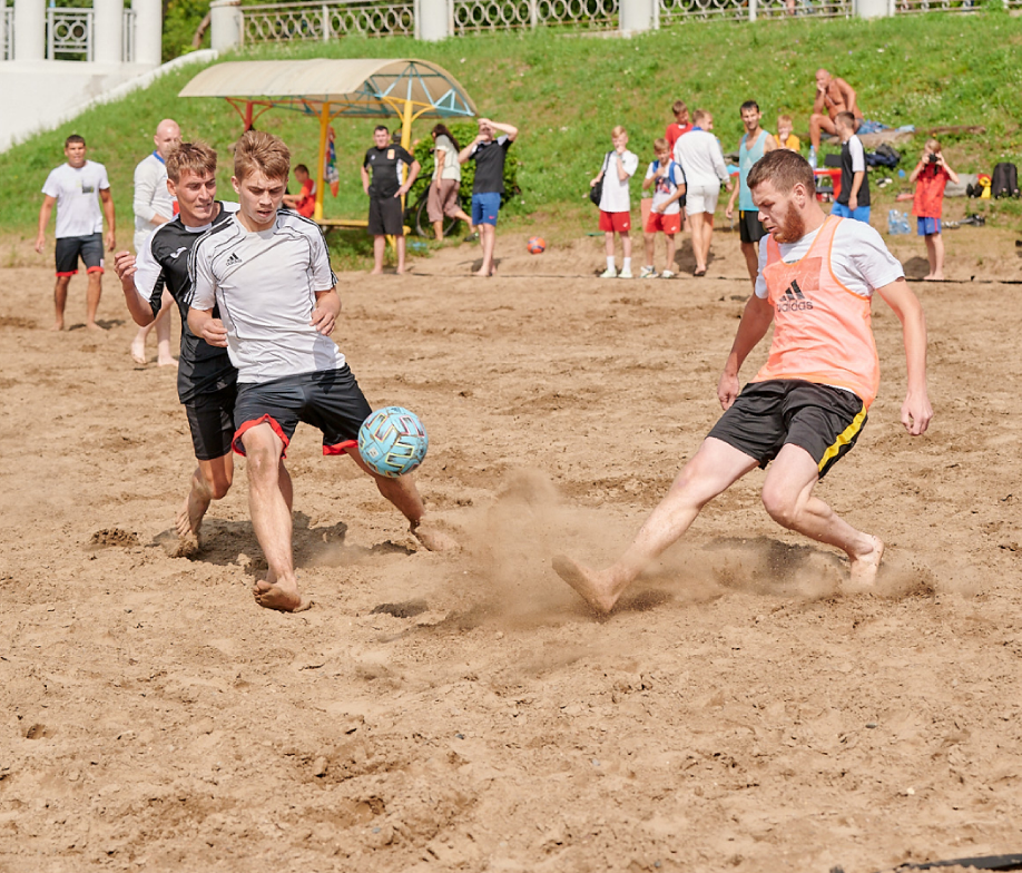 Чемпионат Железногорска по пляжному футболу